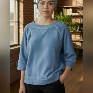 J Crew Womens Blue Crew-Neck Sz Small Distressed Casual Lounge Weekend Relaxed